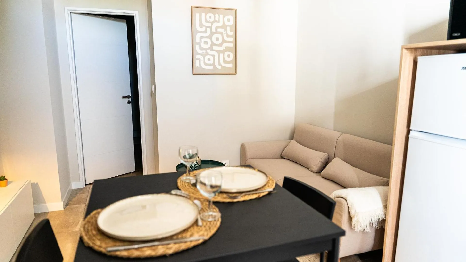 شقة Appartement Chaleureux & Confort, Parking Prive Le Teil